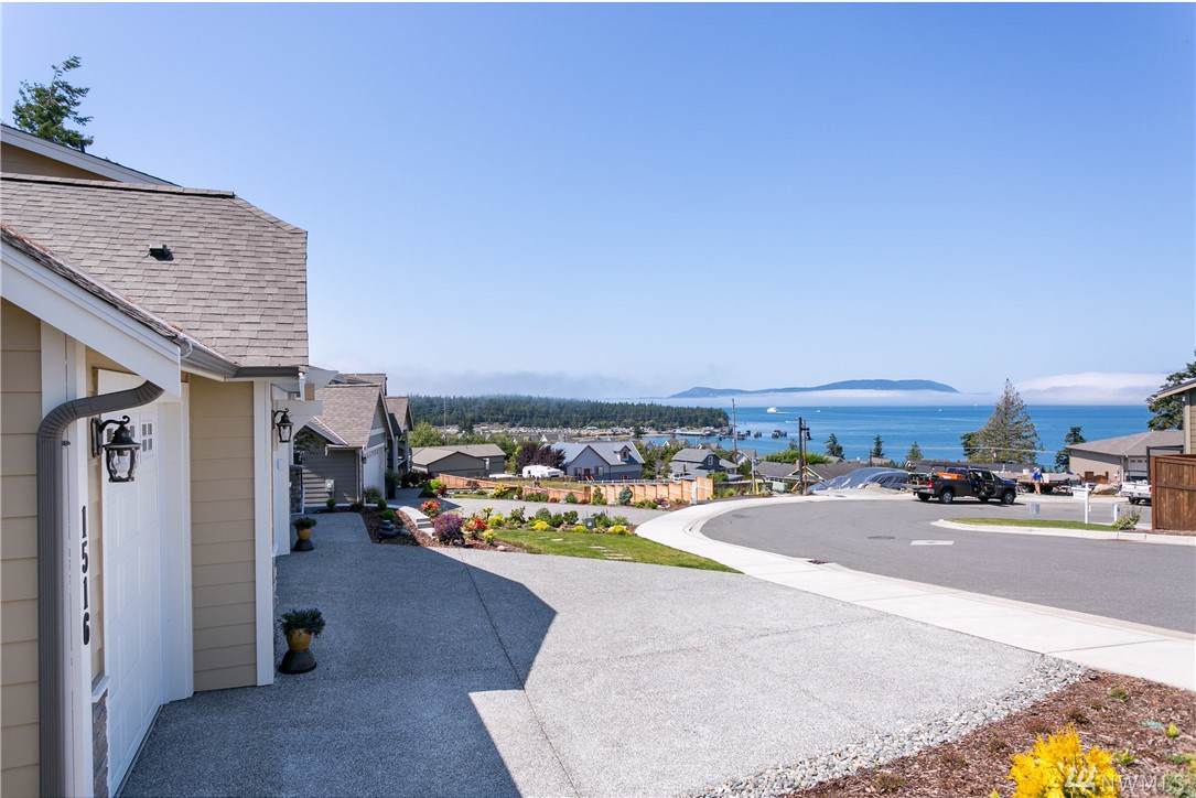 1516 Latitude Cir - Photo 1