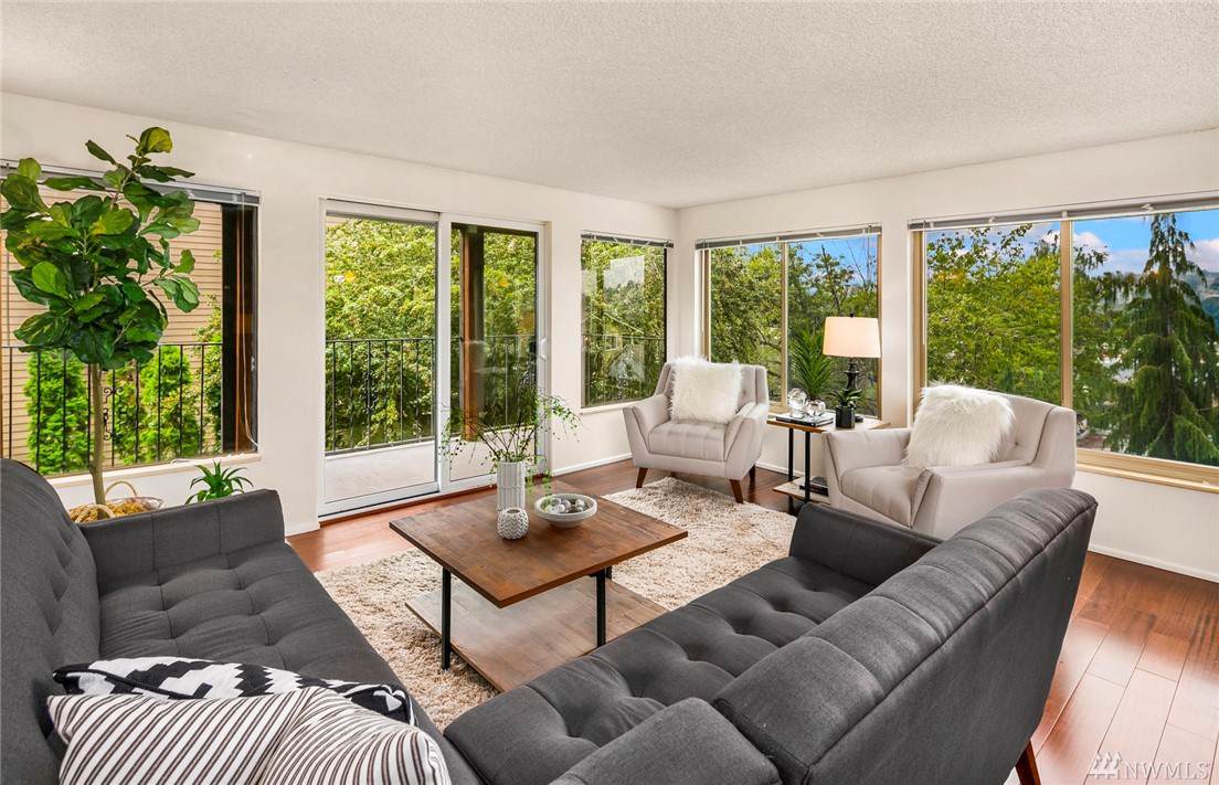 2219 13th Ave - Photo 1