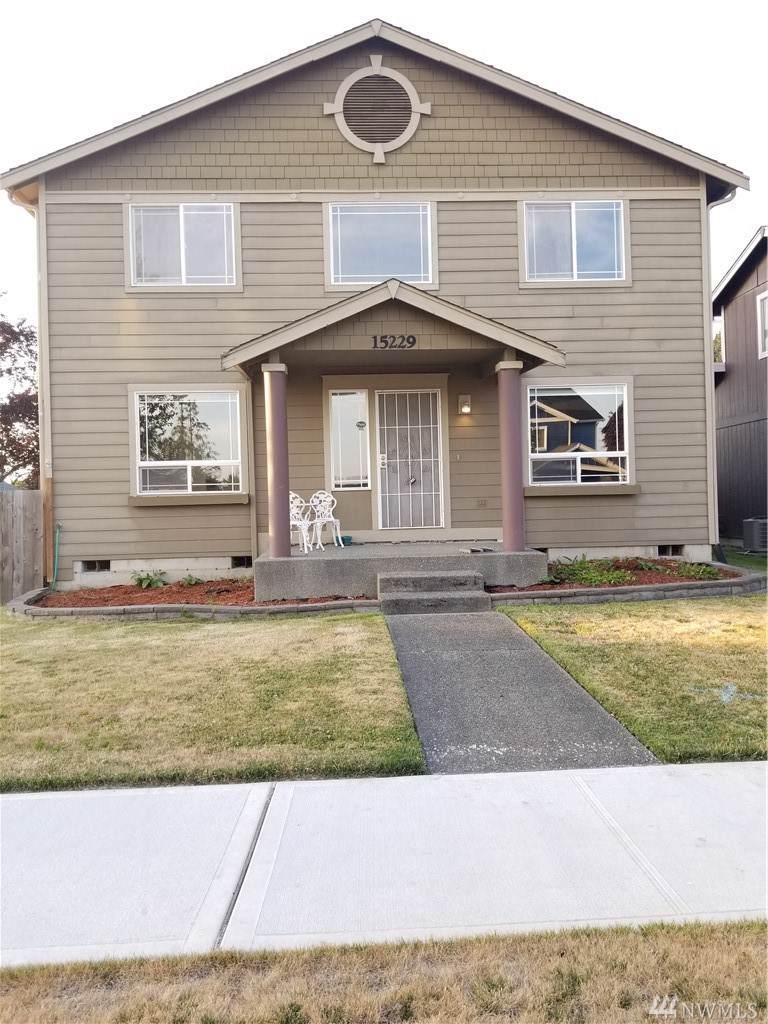 15229 46th St Ct - Photo 1