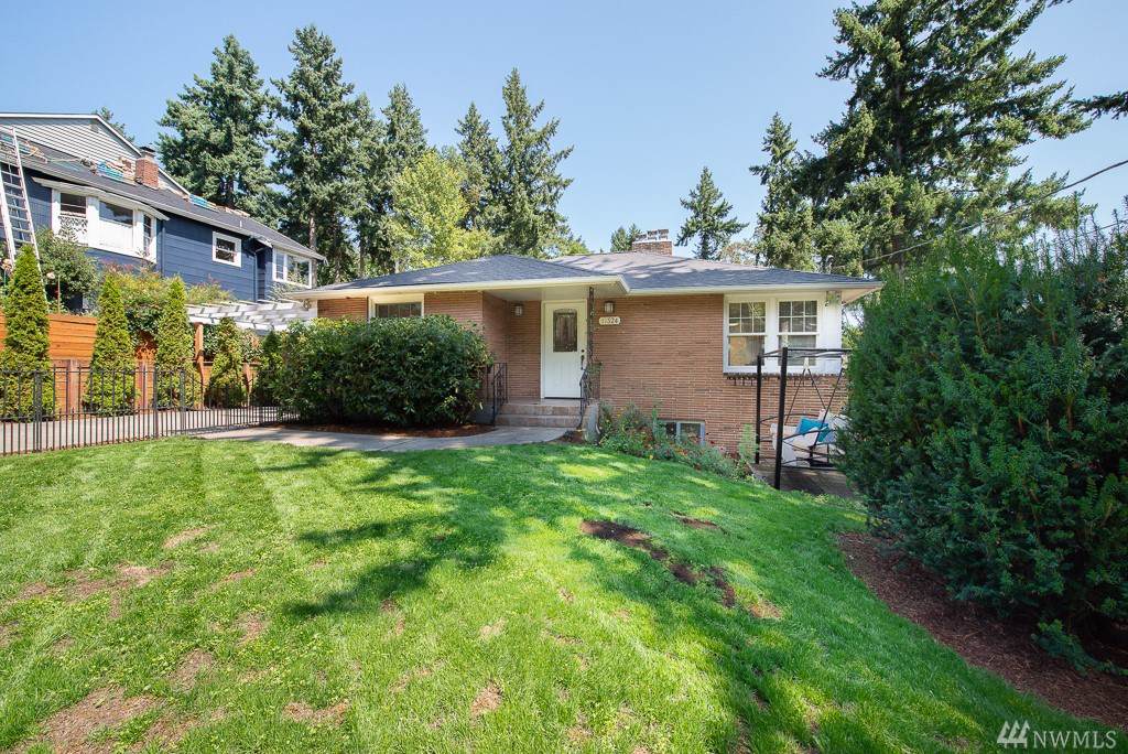 11324 30th Ave - Photo 1