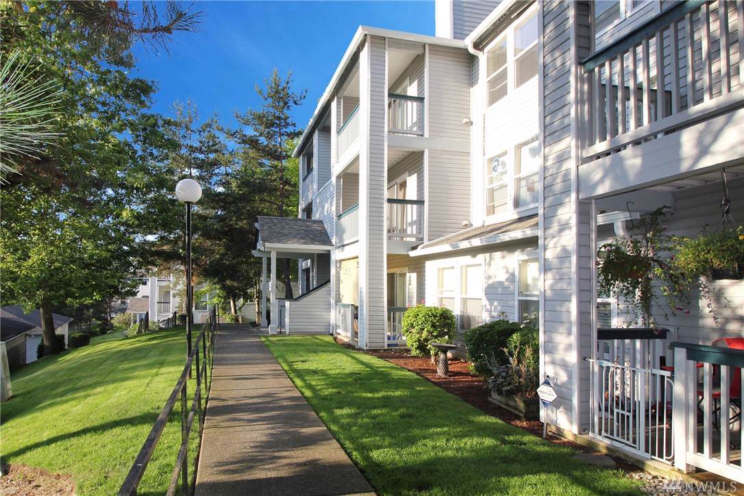 33020 10th Ave - Photo 1