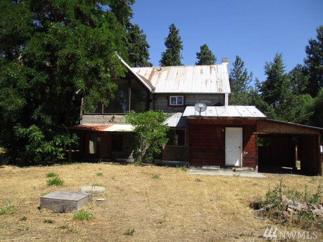 1660 Airport Rd - Photo 1