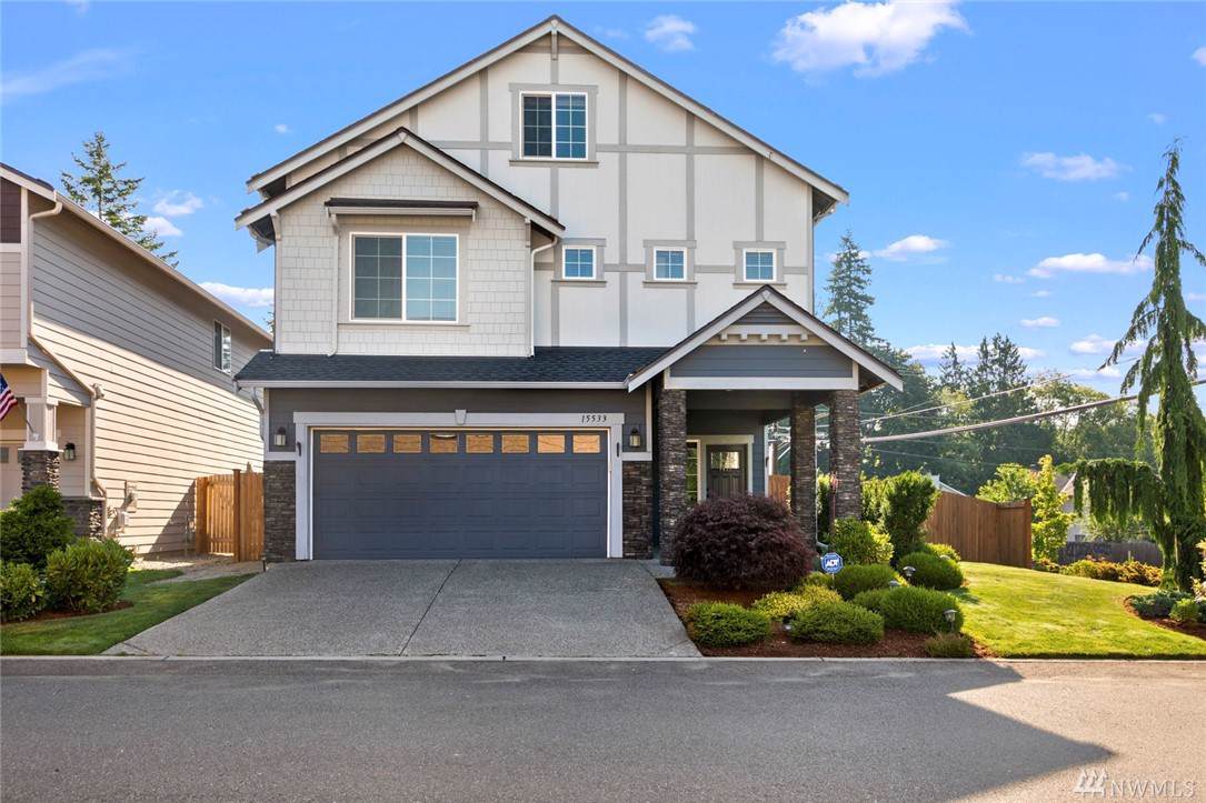 15533 48th Place - Photo 1