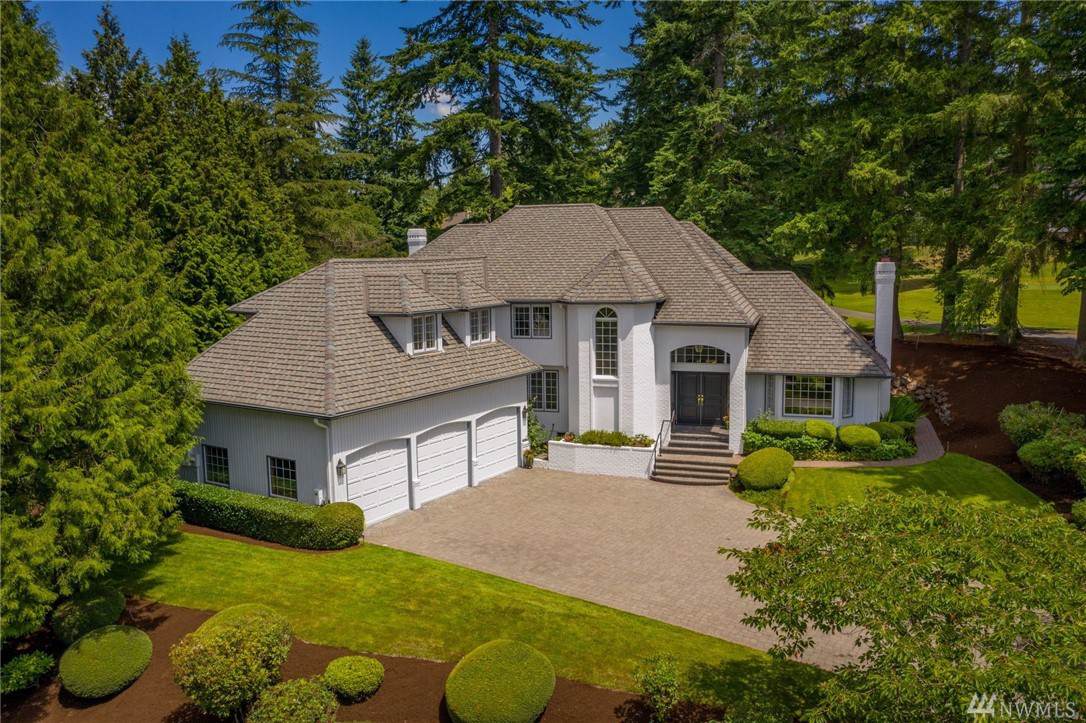 13704 209th Ave - Photo 1