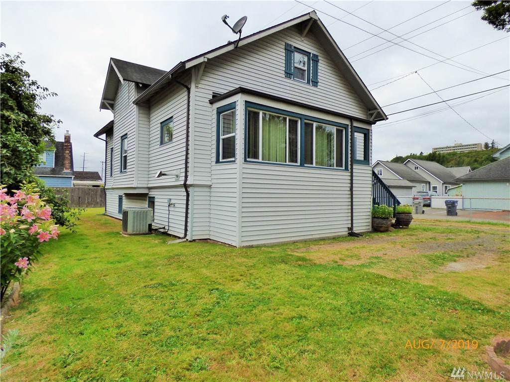 457 Wooding St - Photo 1