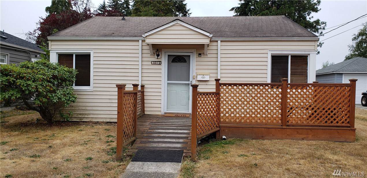 1012 Rochester St - Photo 1