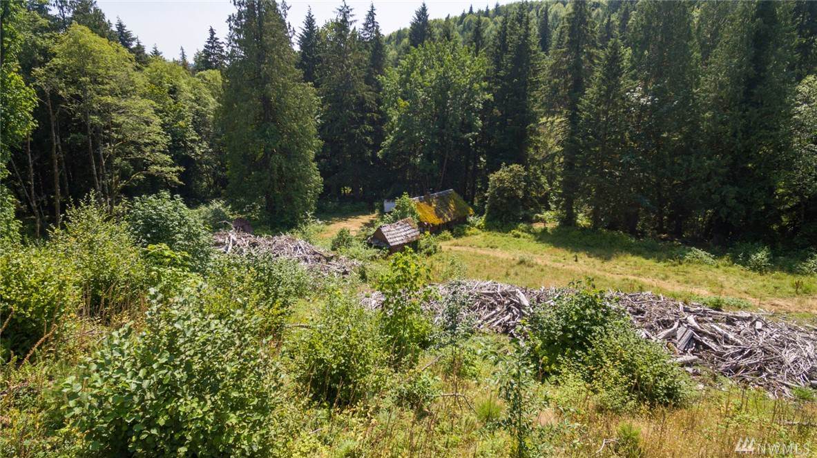 530 Dubois Rd - Photo 1