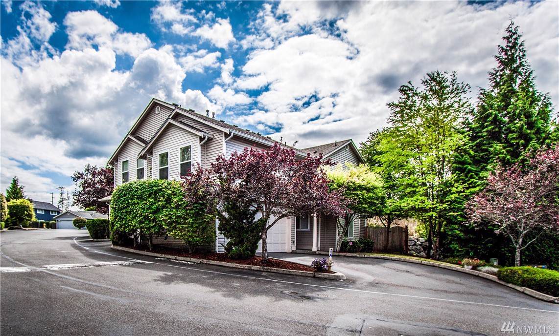 6 90th Ave - Photo 1