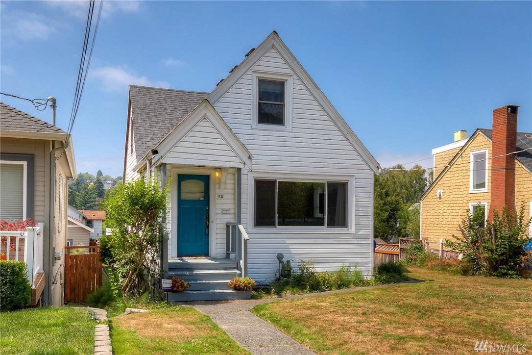 1133 33rd Ave - Photo 1