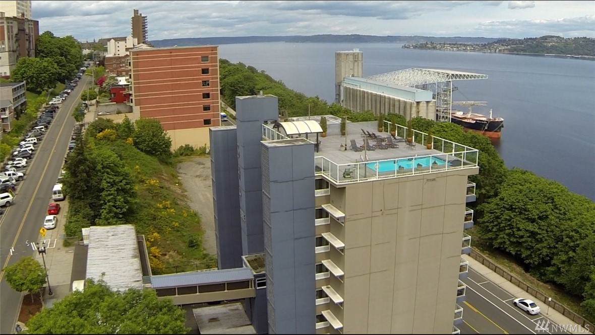 235 Broadway - Photo 1