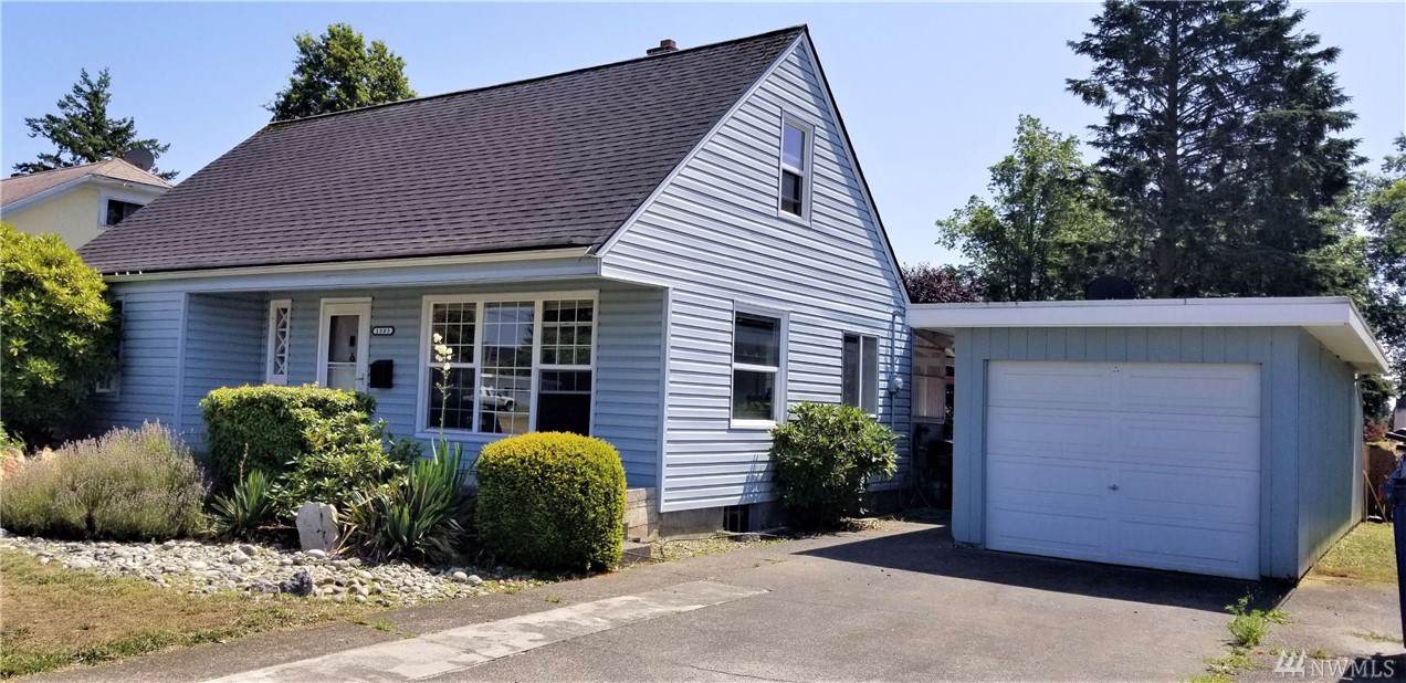 1505 Grover St - Photo 1