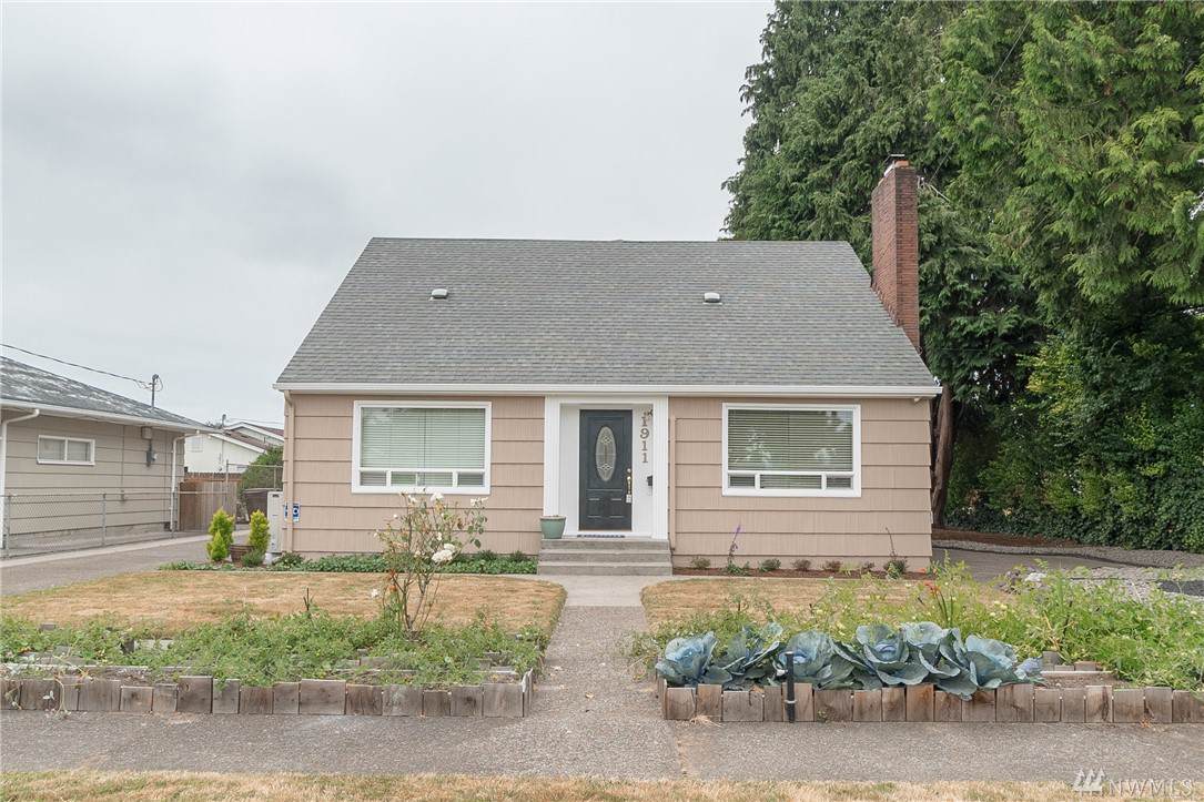 1911 28th Ave - Photo 1
