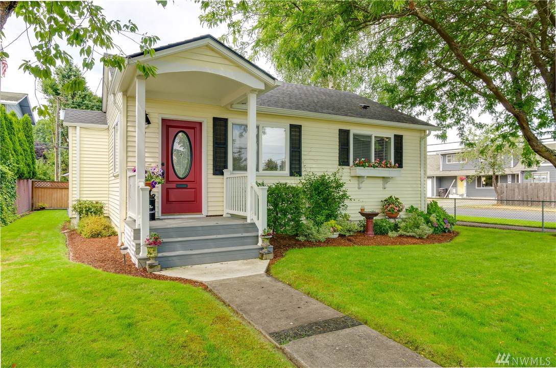 971 20th Ave - Photo 1