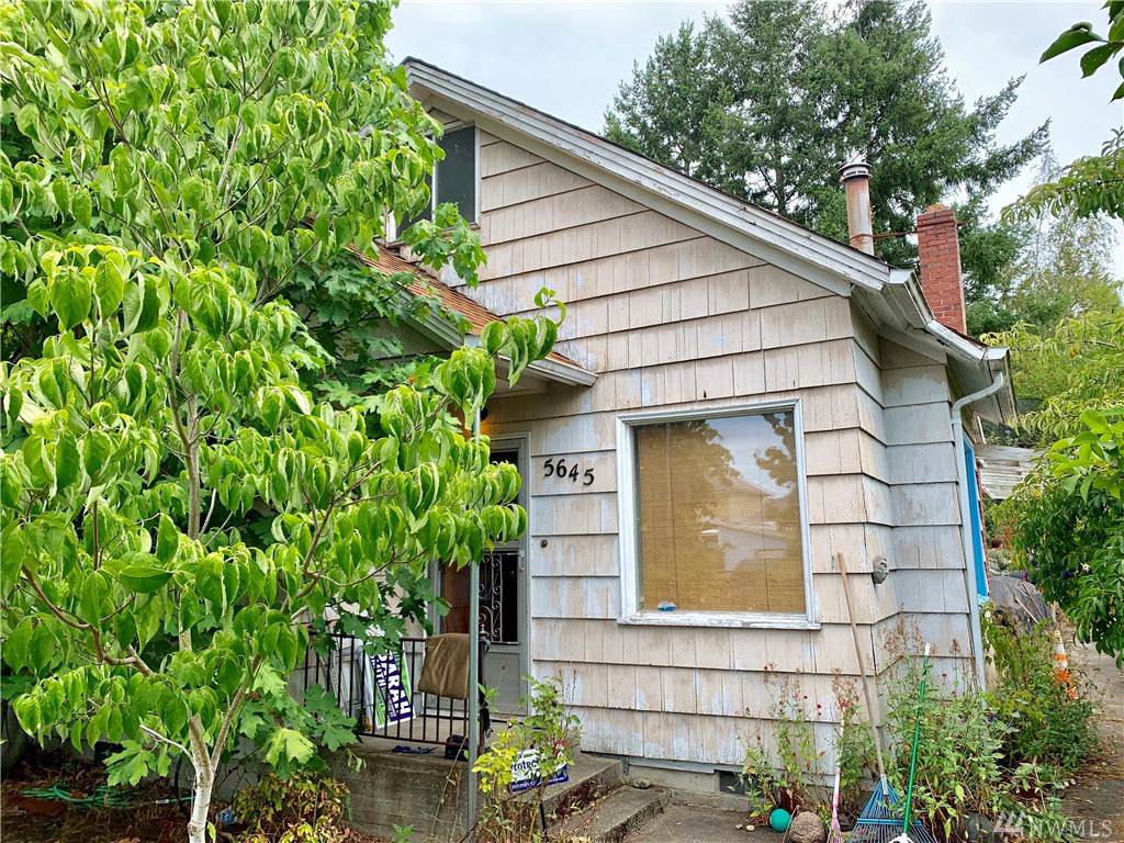 5645 Montgomery St - Photo 1