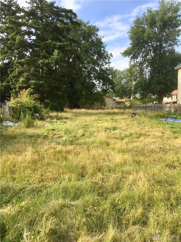 1520 146th St - Photo 1