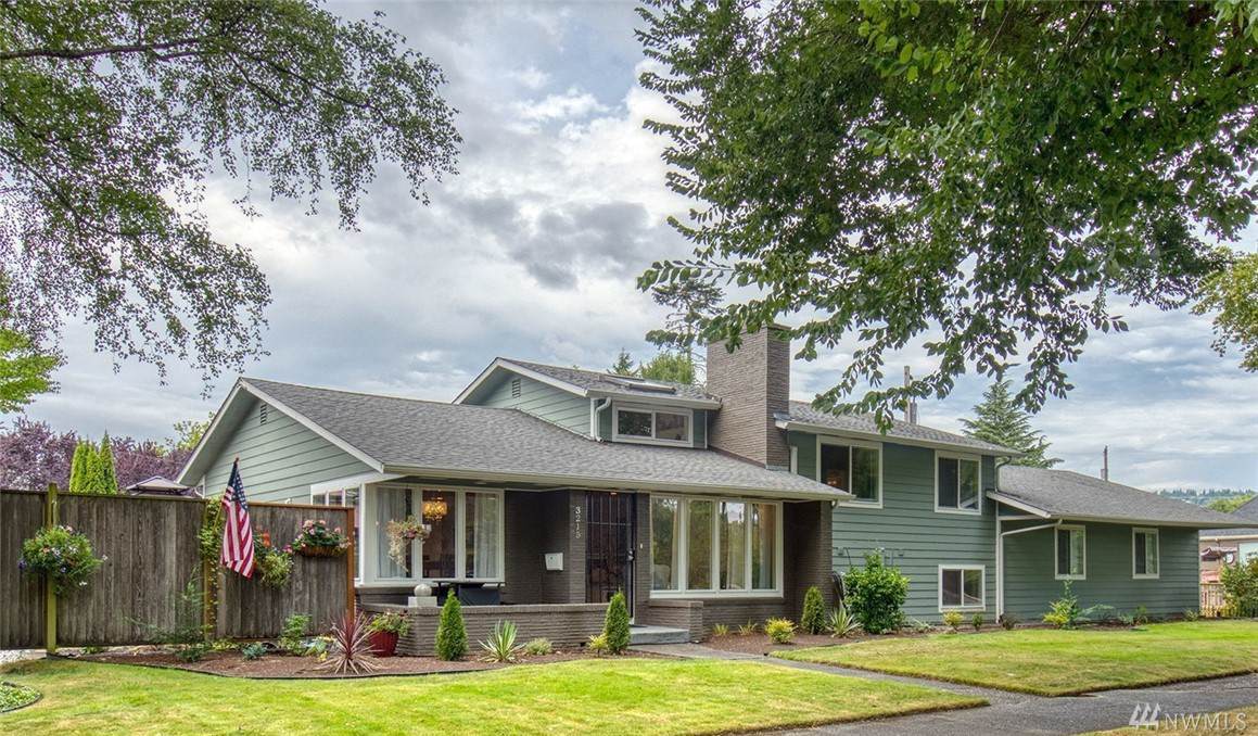 3215 Nichols Blvd - Photo 1