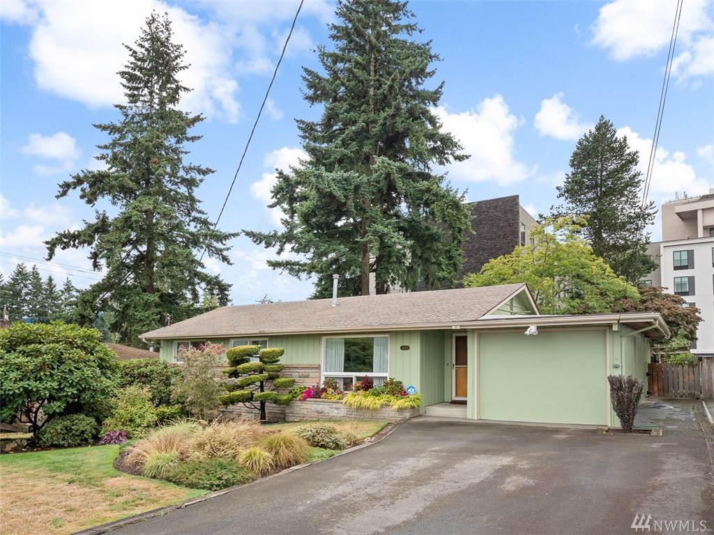 18705 32nd Ave - Photo 1
