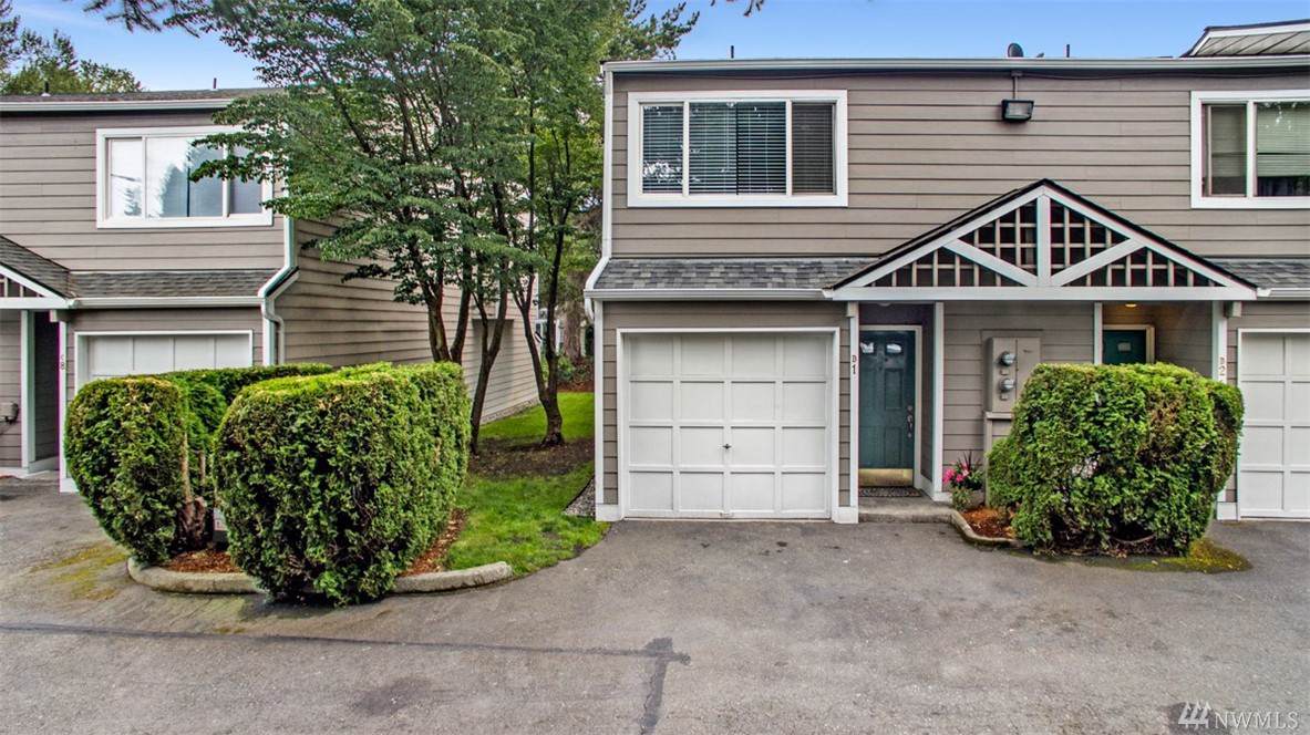 814 Pike St - Photo 1