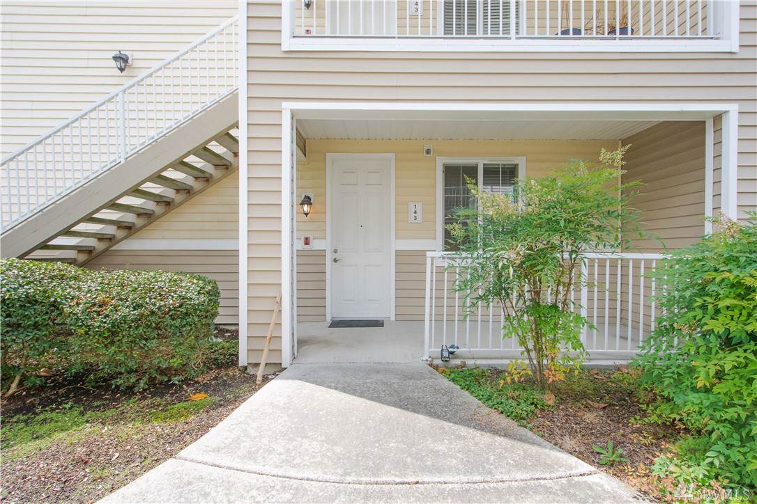 10011 186th St - Photo 1