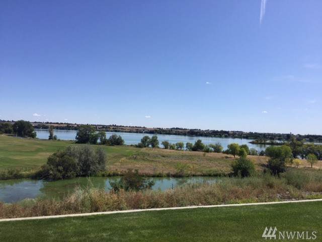 4395 Westshore Dr - Photo 1