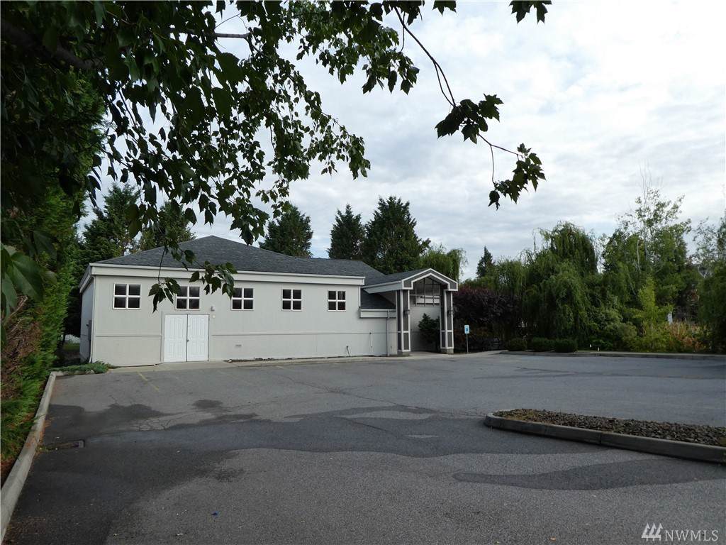 325 Colorado Park Place - Photo 1