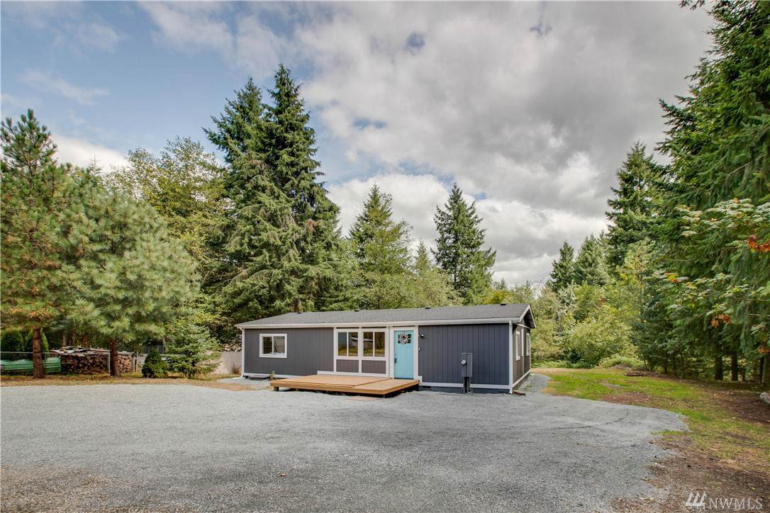 18615 227th Ave - Photo 1