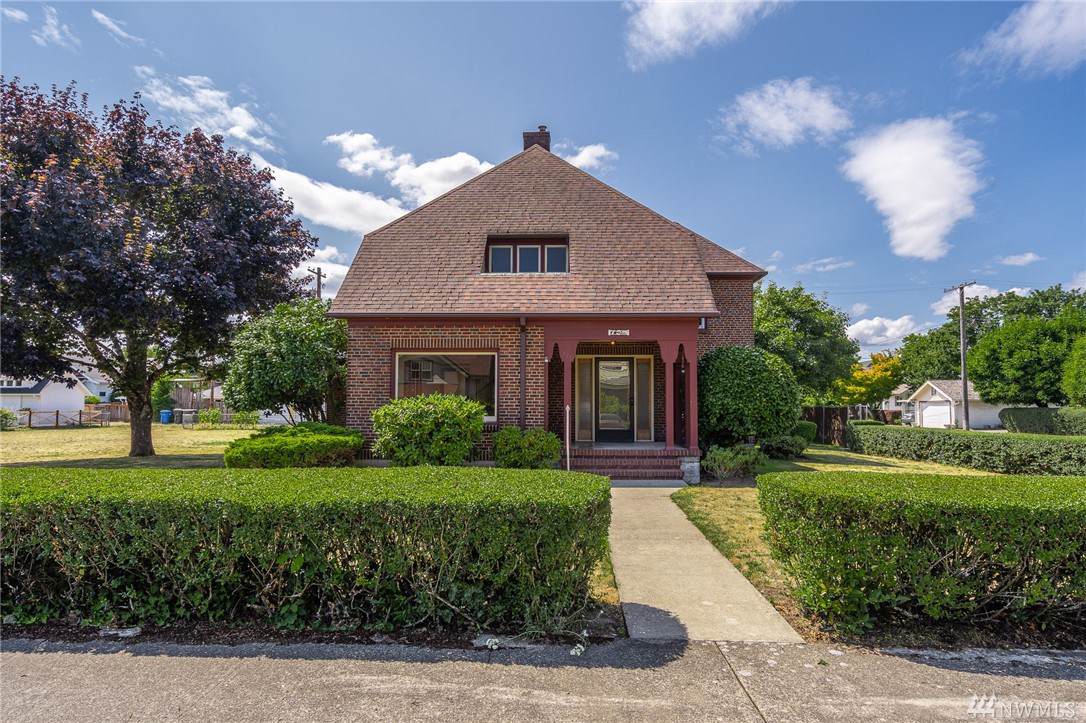 729 G St - Photo 1