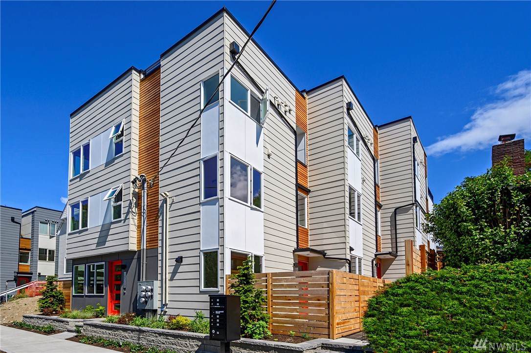 1530 13th Ave - Photo 1