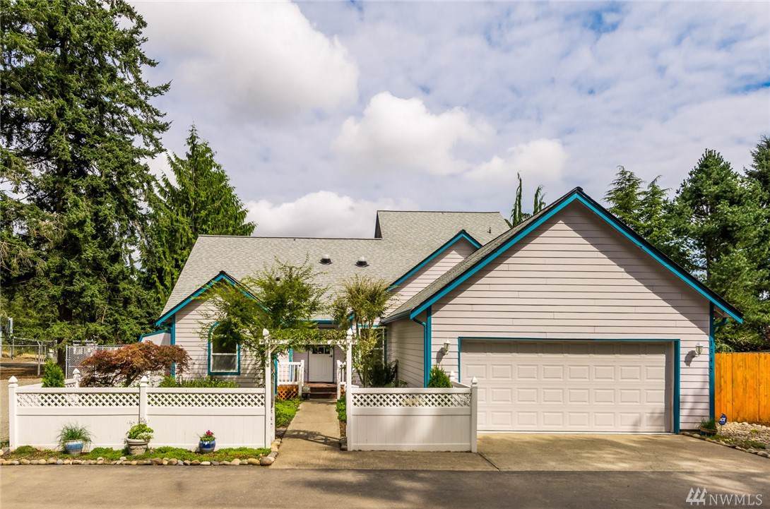 1345 Paradise Ct - Photo 1