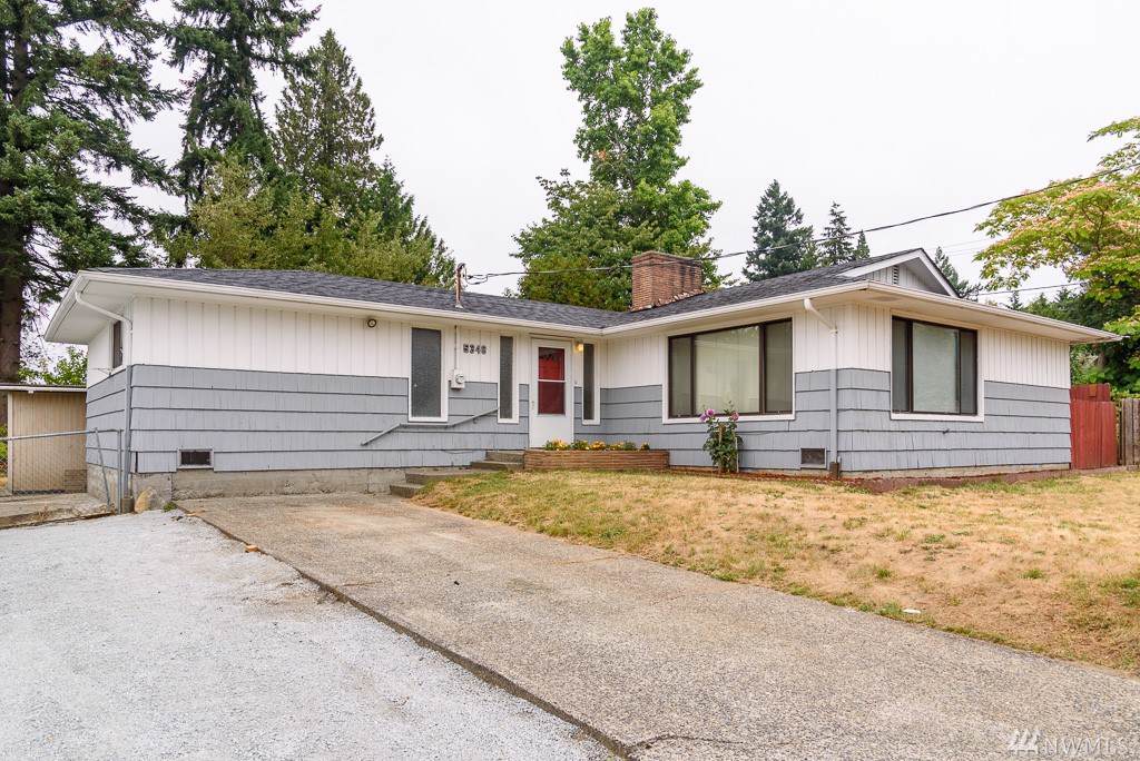 5348 Creston St - Photo 1