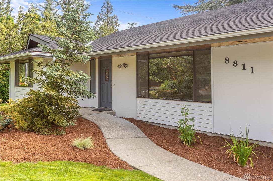 8811 53rd Ave - Photo 1