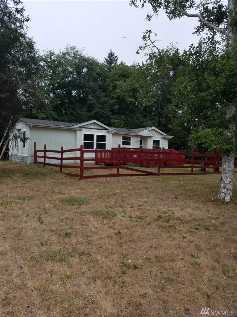641 Duck Lake Dr - Photo 1