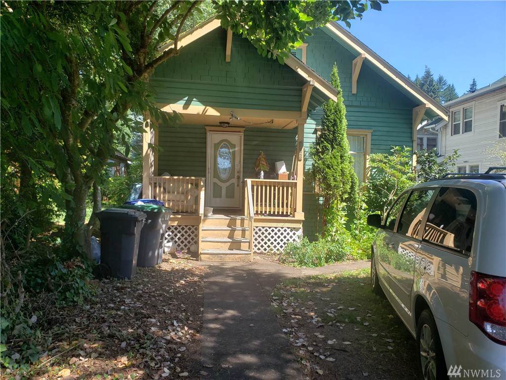 122 Pine St - Photo 1