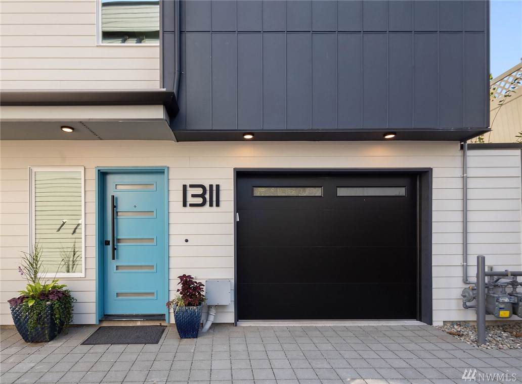 1311 50th St - Photo 1