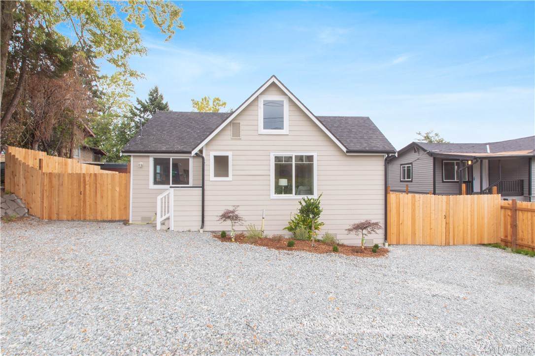 5130 Director St - Photo 1