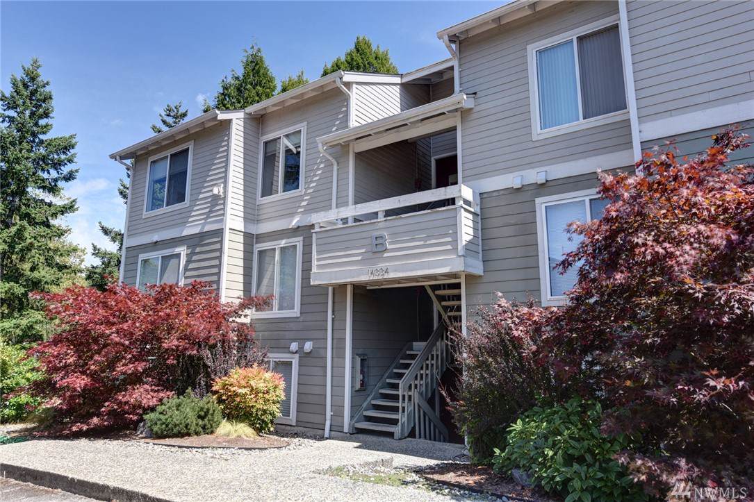 14334 126th Ave - Photo 1