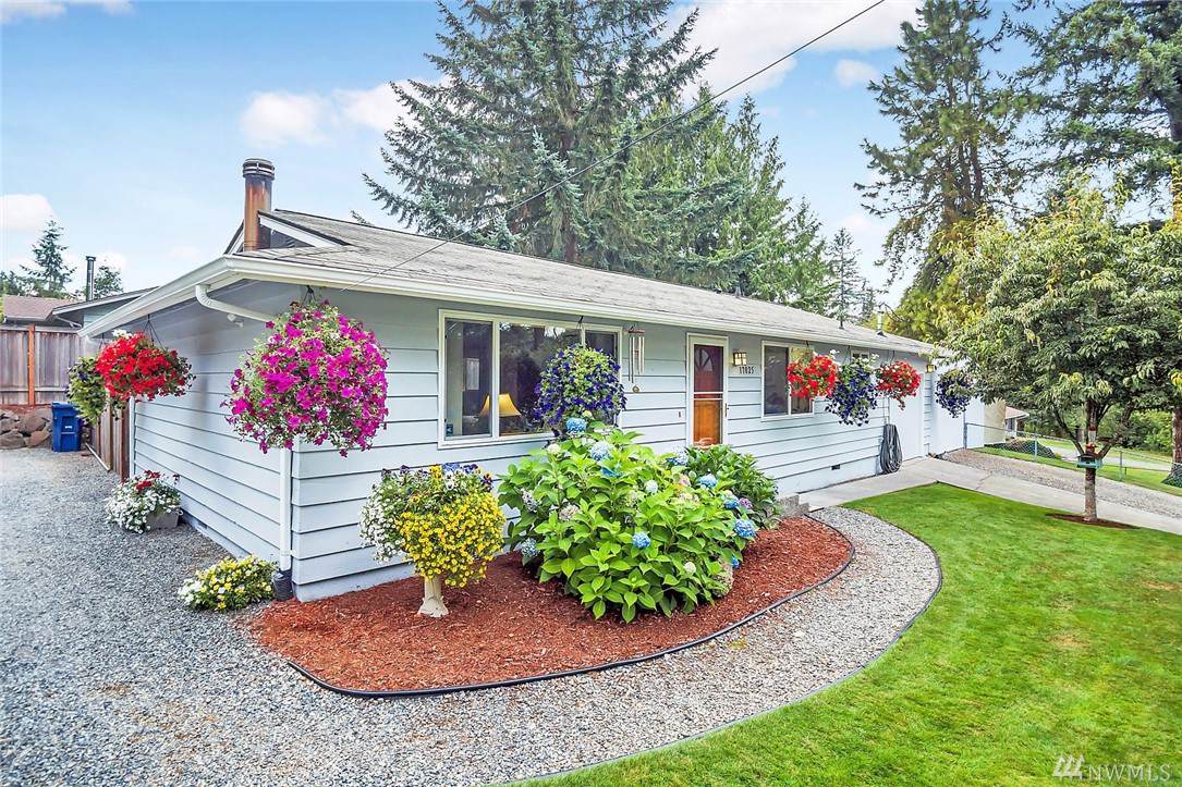 17025 Three Lakes Rd - Photo 1