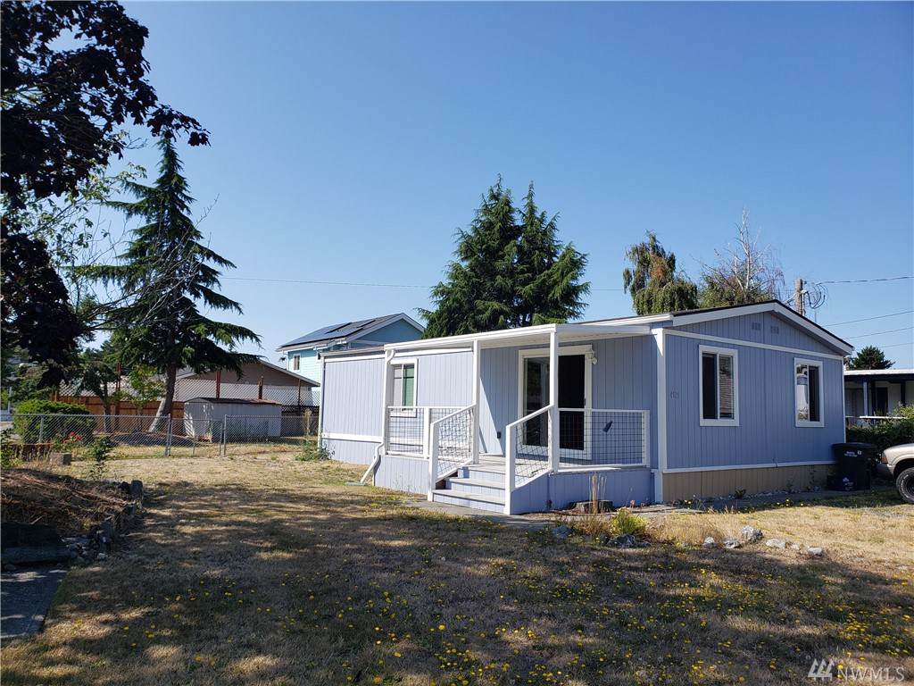 4817 Birch Dr - Photo 1