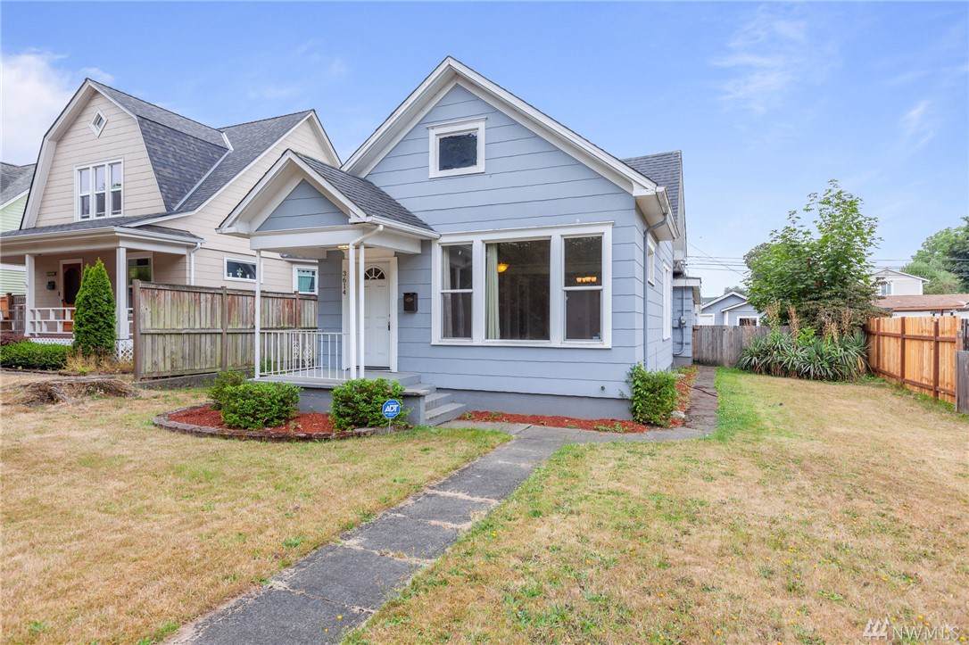 3614 Thompson Ave - Photo 1