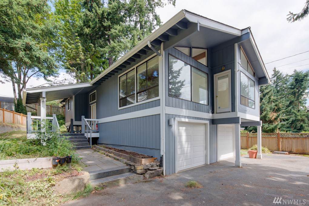 9600 116th Ave - Photo 1