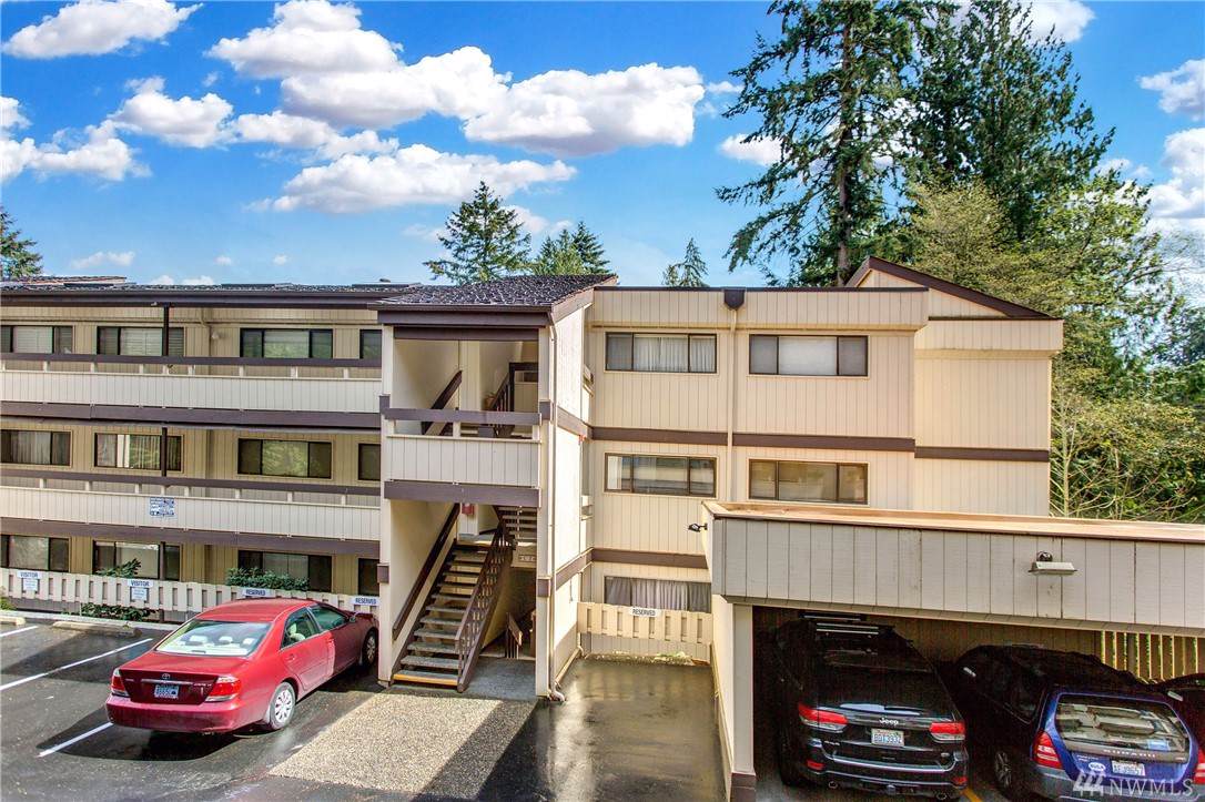13741 15th Ave - Photo 1