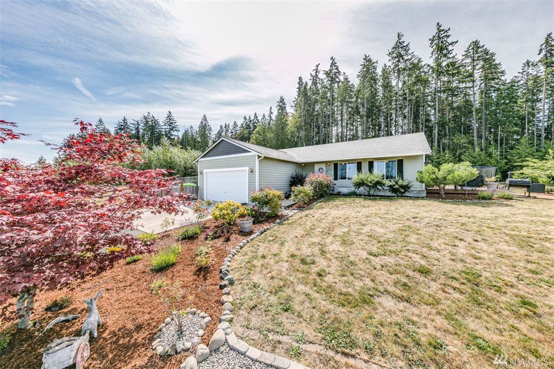 40 Bower Lane - Photo 1