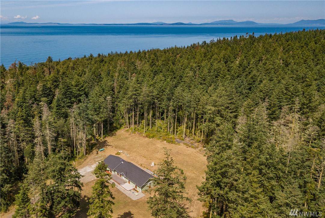 2284 Hastie Lake Rd - Photo 1