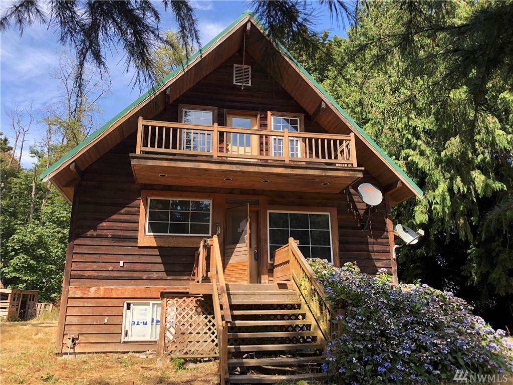 3017 Camano Dr - Photo 1
