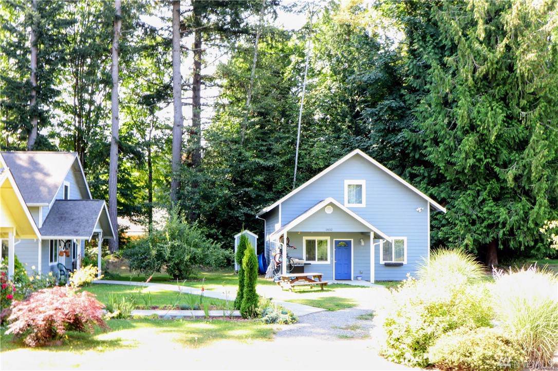 1832 Fairview St - Photo 1