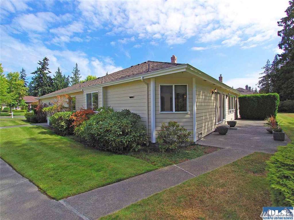 213 Foursome Dr - Photo 1