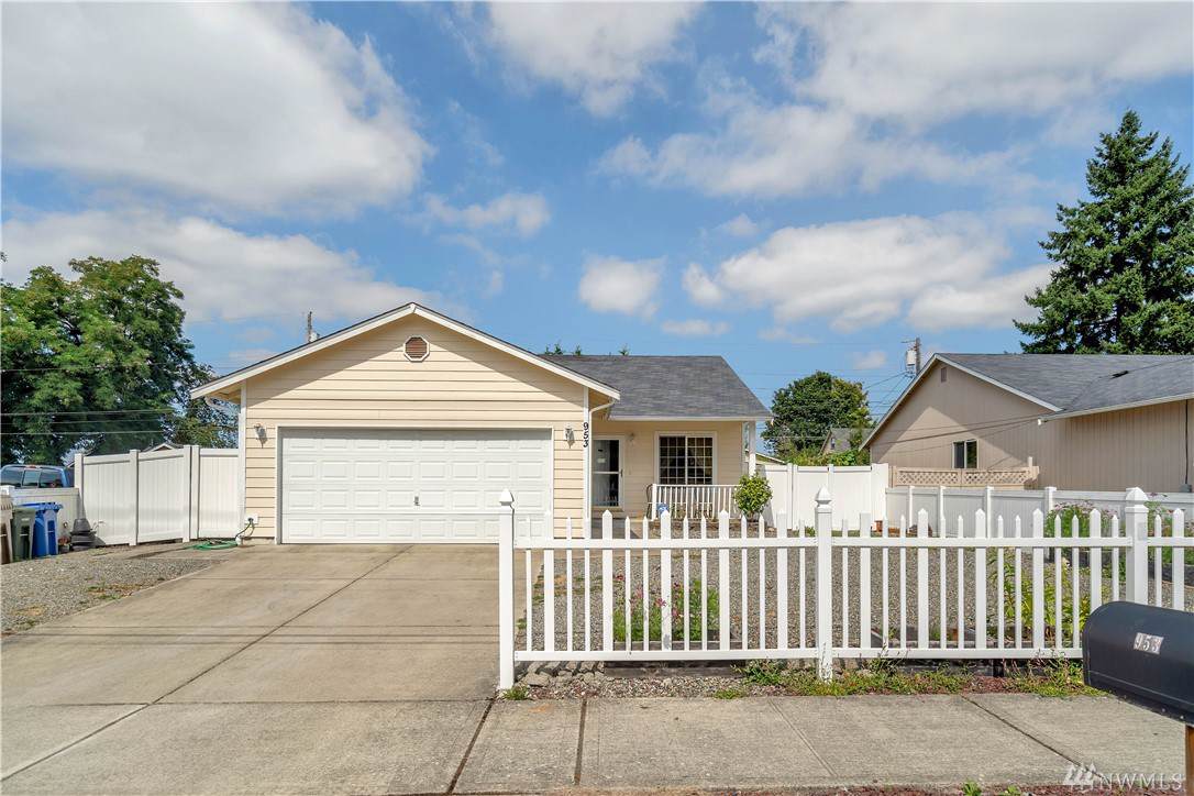 953 65th St - Photo 1