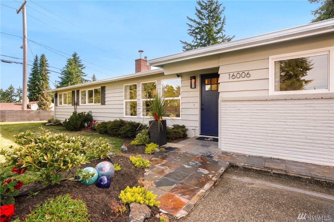 16006 10th Ave - Photo 1