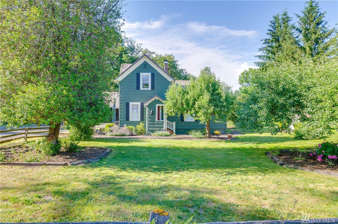 108 Myrtle St - Photo 1