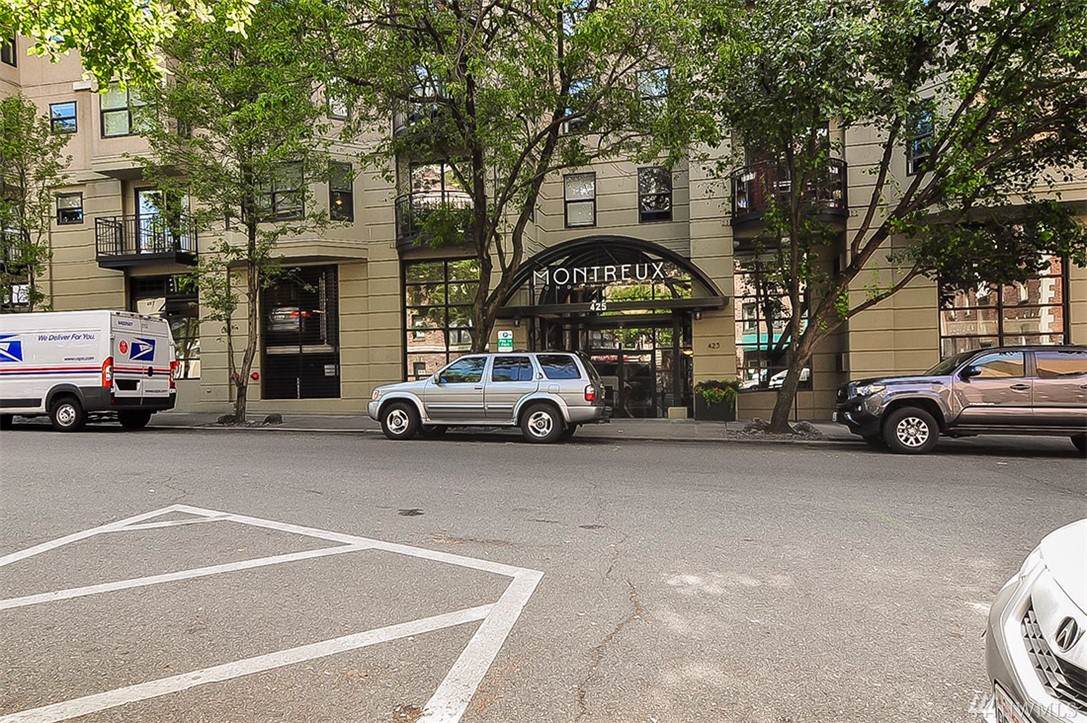 425 Vine St - Photo 1